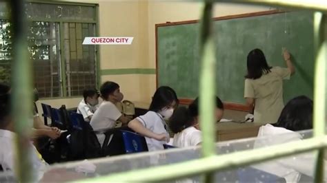 Lack of classrooms, teachers among challenges faced on school openi.